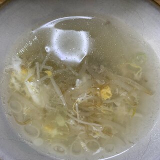 もやしの昼食スープ